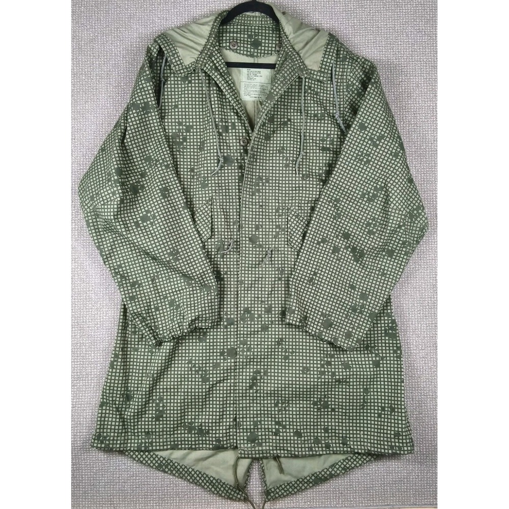 Vintage 1989 USGI Desert Night Camo Fishtail Parka Medium 80s Military DNC